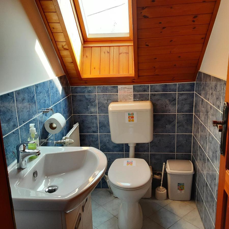 Jazmin Apartman Тихань Экстерьер фото